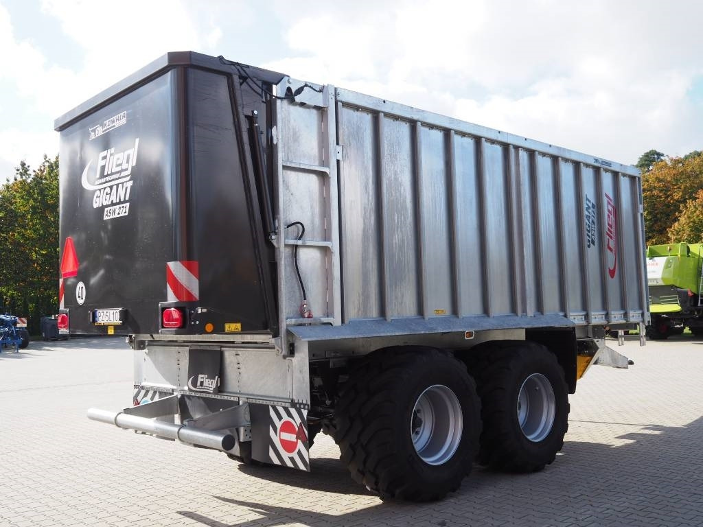 Fliegl ASW 271 GIGANT - Mezőgazdasági pótkocsi: 3 kép. Fliegl ASW 271 GIGANT - Mezőgazdasági pótkocsi: 3 kép.