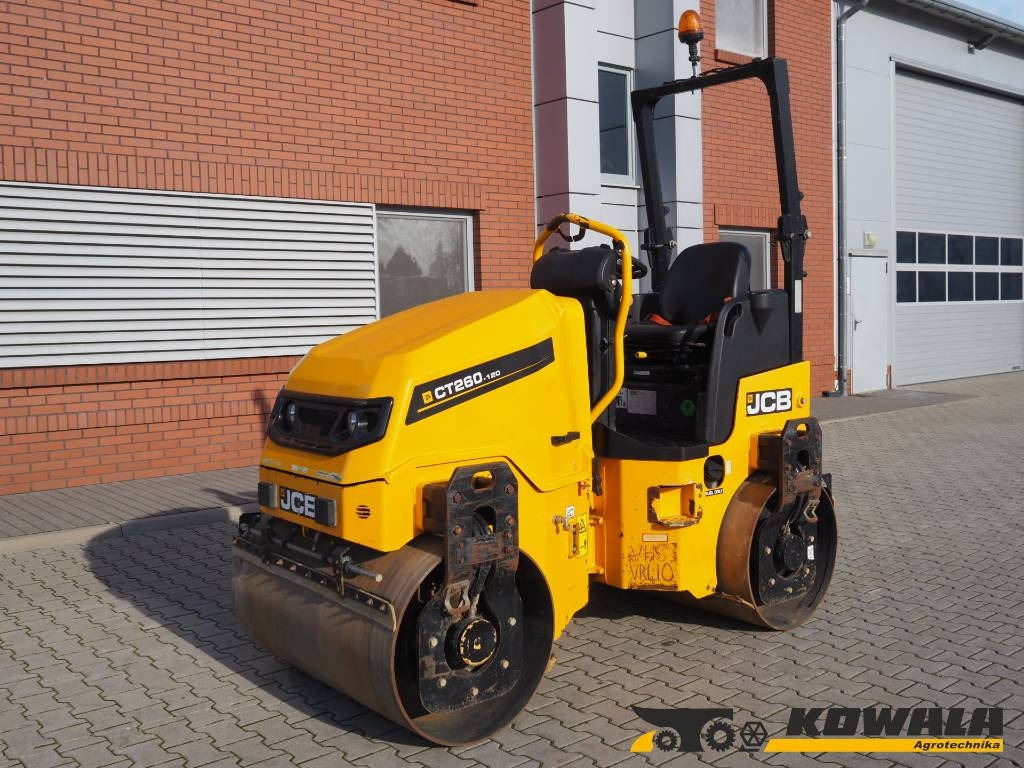 JCB CT260-120 - Úthenger: 1 kép. JCB CT260-120 - Úthenger: 1 kép.
