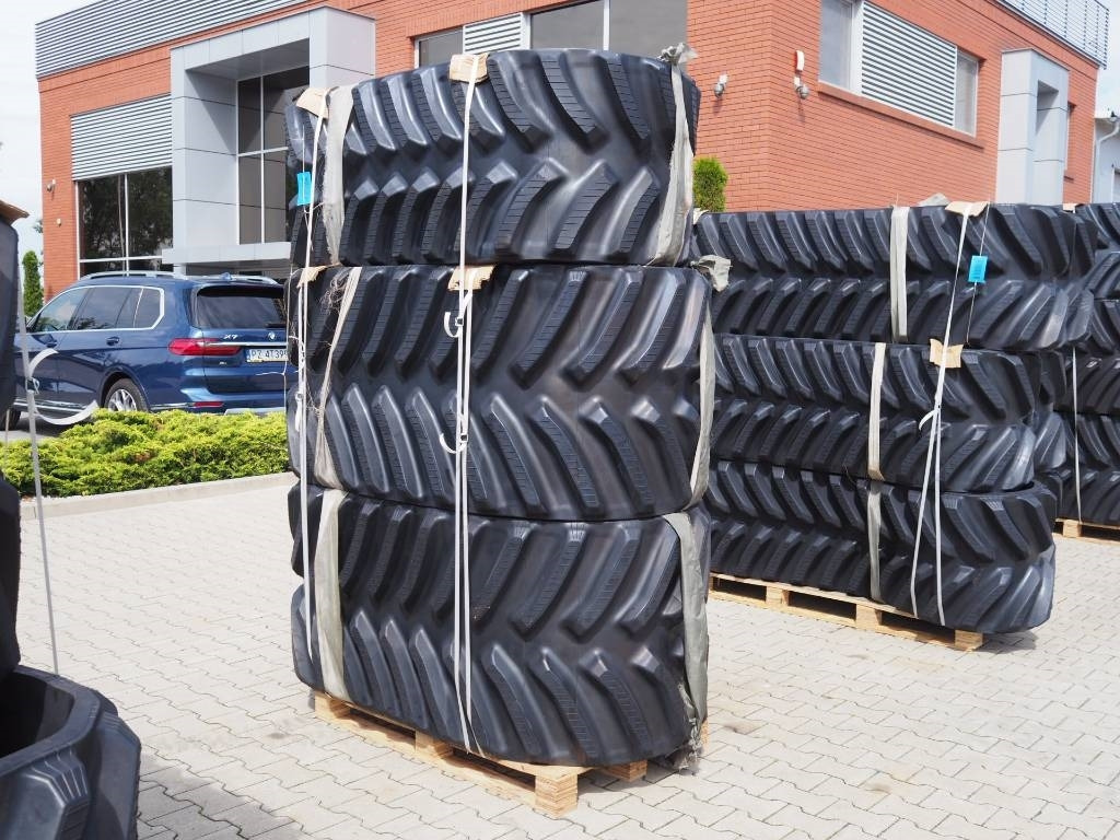 Új Lánctalp - Mezőgazdasági gépek John Deere 9RT / 9T / Rubber belt / track / 30" / 762mm: 7 kép. Új Lánctalp - Mezőgazdasági gépek John Deere 9RT / 9T / Rubber belt / track / 30" / 762mm: 7 kép.