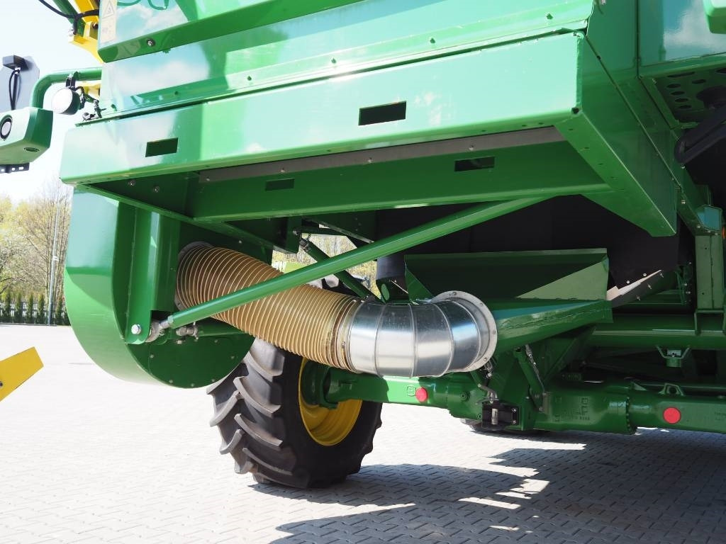 John Deere GROENOORD BLOWER TFB 10 - Kombájn: 3 kép. John Deere GROENOORD BLOWER TFB 10 - Kombájn: 3 kép.