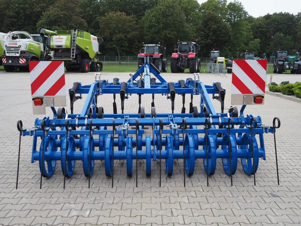 Köckerling TRIO 300 DSTS - Kultivátor: 3 kép. Köckerling TRIO 300 DSTS - Kultivátor: 3 kép.