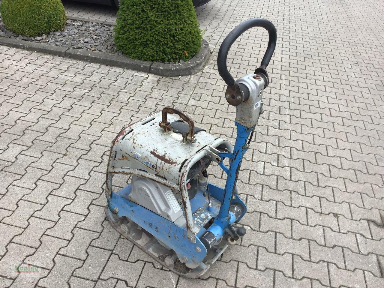 CR3 - Lapvibrátor: 4 kép. CR3 - Lapvibrátor: 4 kép.