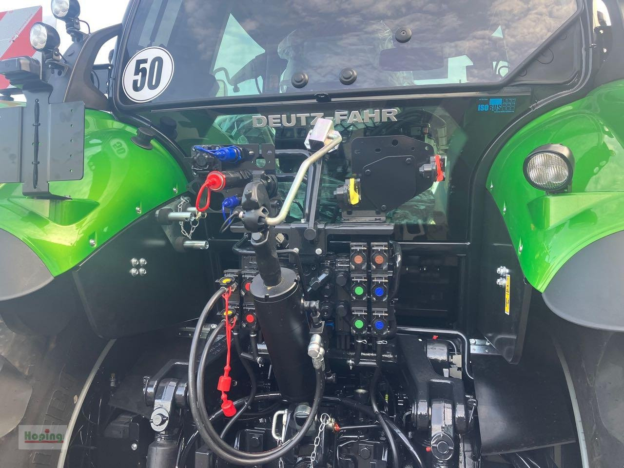 Deutz-Fahr 6180 TTV 30 Jahre Edition - Traktor: 4 kép. Deutz-Fahr 6180 TTV 30 Jahre Edition - Traktor: 4 kép.