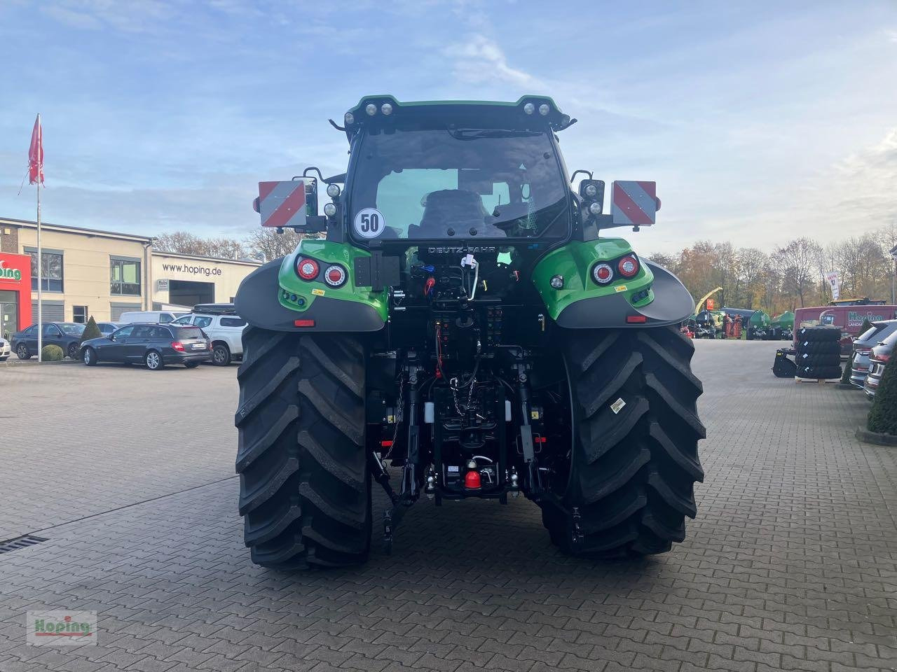 Deutz-Fahr 6180 TTV 30 Jahre Edition - Traktor: 3 kép. Deutz-Fahr 6180 TTV 30 Jahre Edition - Traktor: 3 kép.