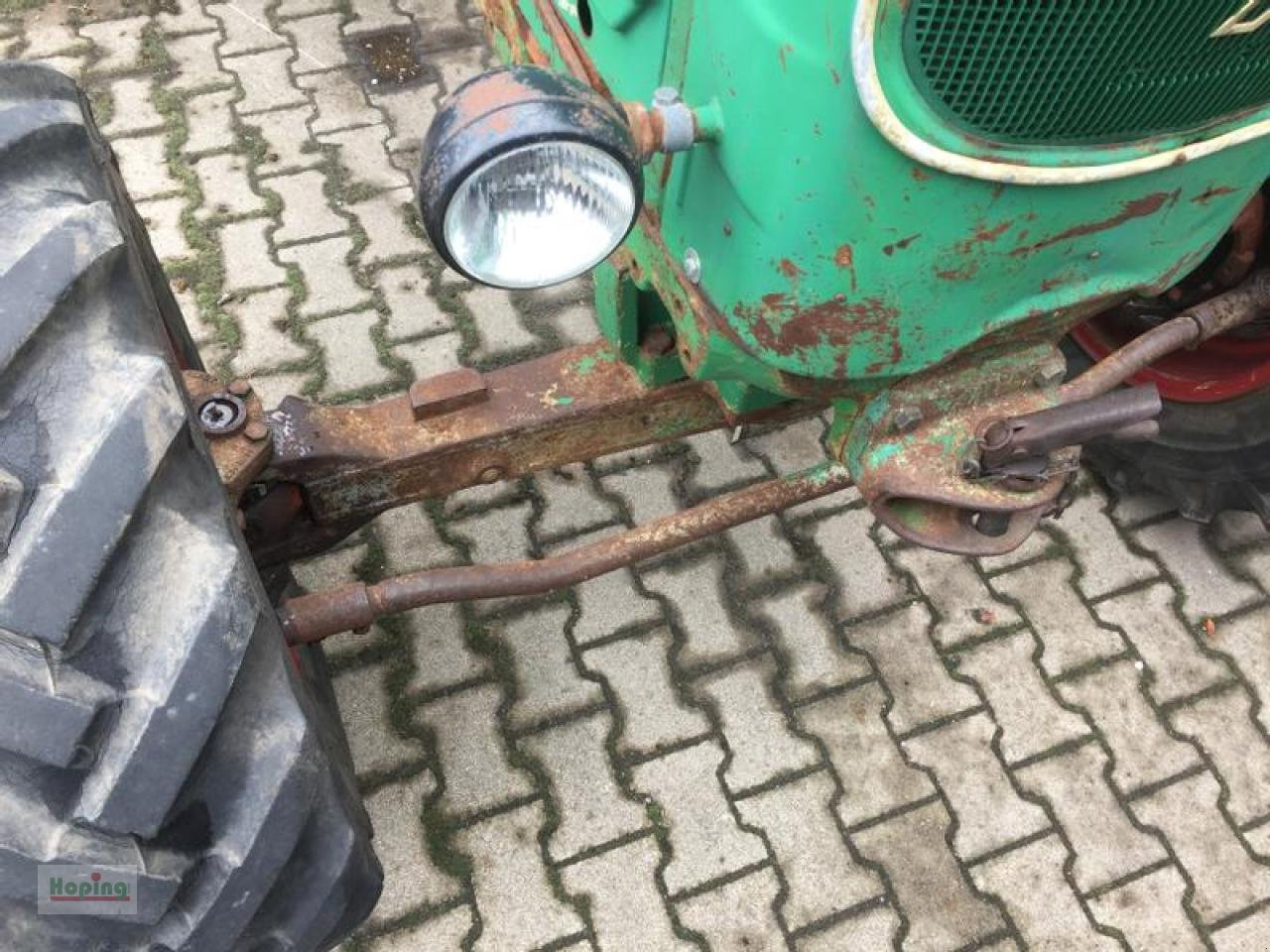 Deutz-Fahr 9005 A - Traktor: 3 kép. Deutz-Fahr 9005 A - Traktor: 3 kép.