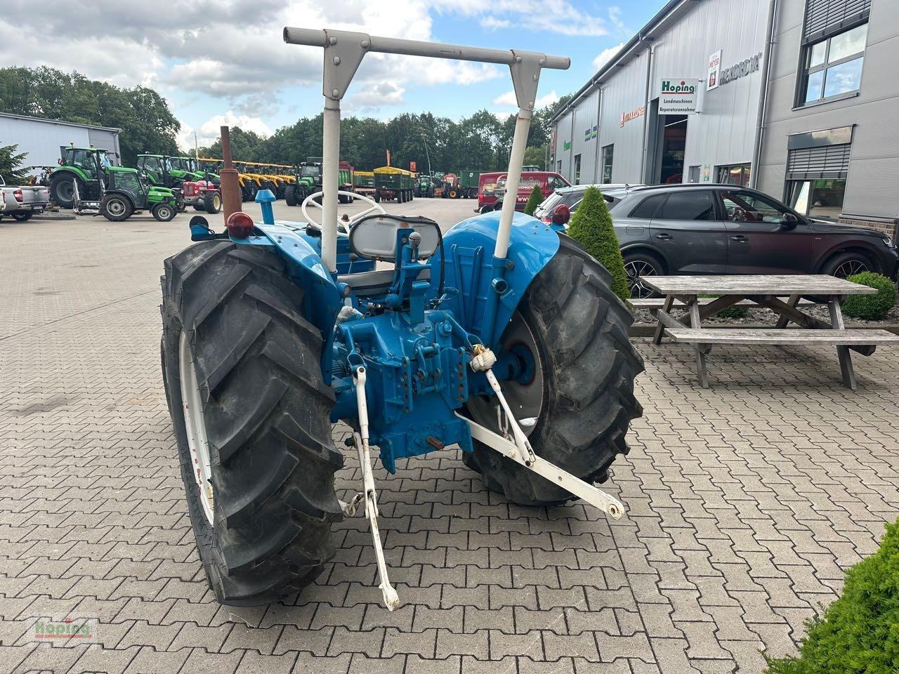 Ford Super Major - Traktor: 5 kép. Ford Super Major - Traktor: 5 kép.