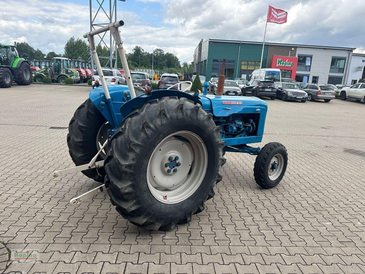 Ford Super Major - Traktor: 4 kép. Ford Super Major - Traktor: 4 kép.