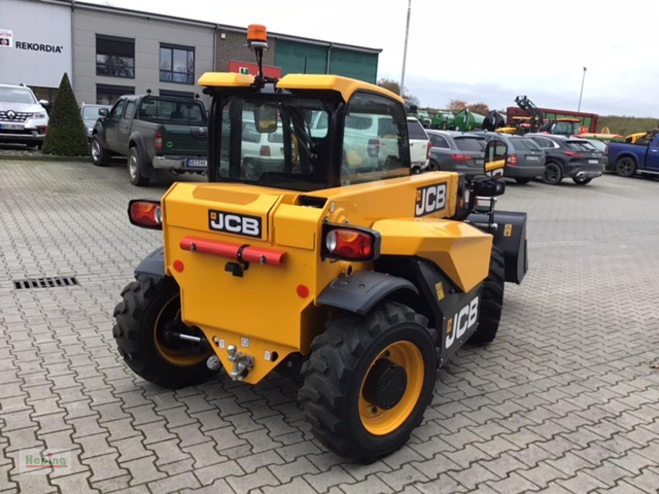 JCB 514-40 AGRI - Teleszkópos rakodó: 5 kép. JCB 514-40 AGRI - Teleszkópos rakodó: 5 kép.