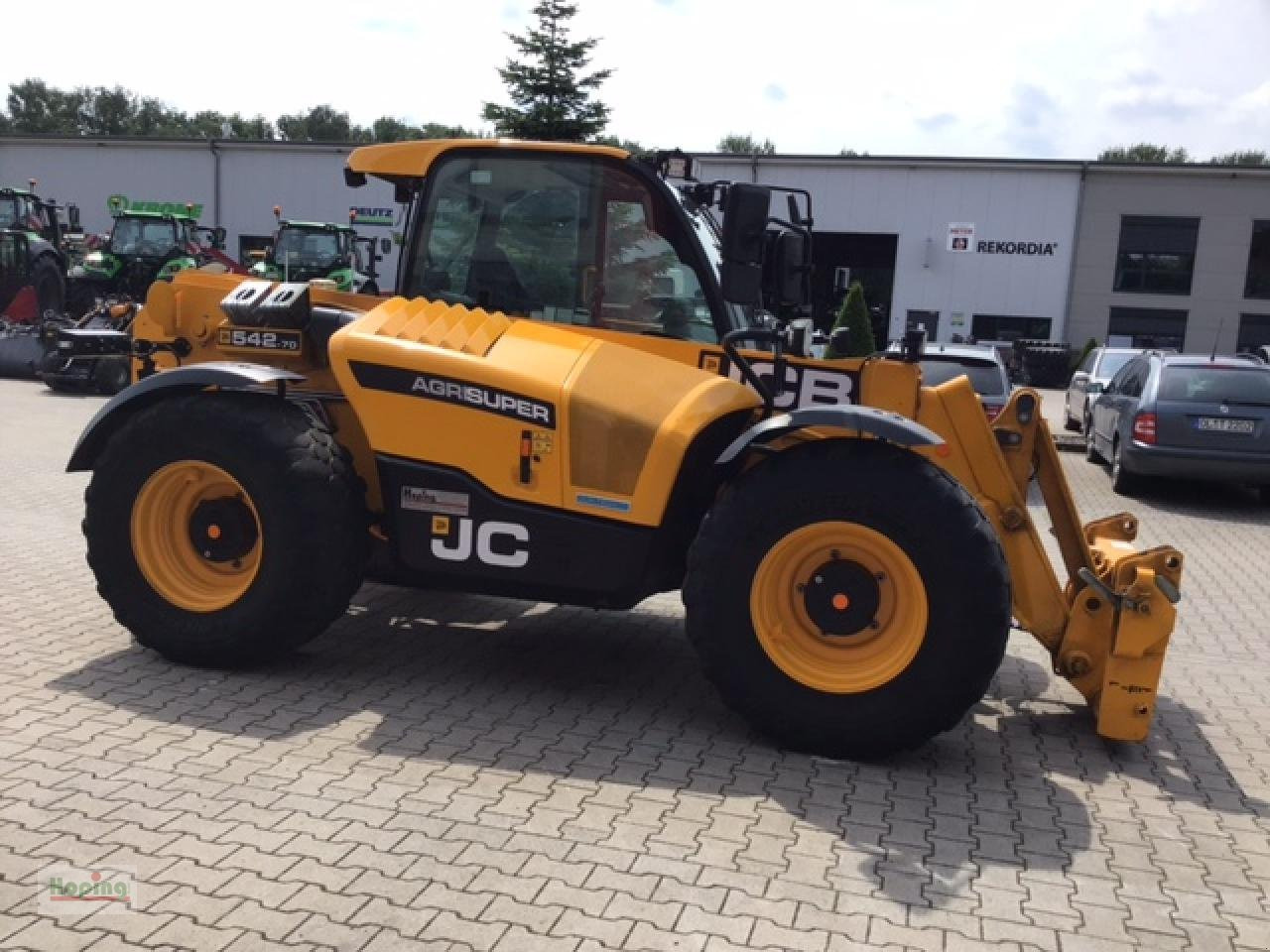 JCB 542-70 Agri Super - Teleszkópos rakodó: 5 kép. JCB 542-70 Agri Super - Teleszkópos rakodó: 5 kép.