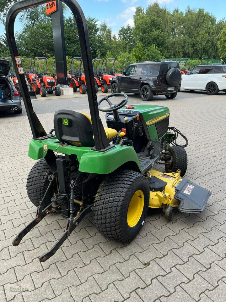 John Deere LV 2210 - Kerti fűkasza: 3 kép. John Deere LV 2210 - Kerti fűkasza: 3 kép.