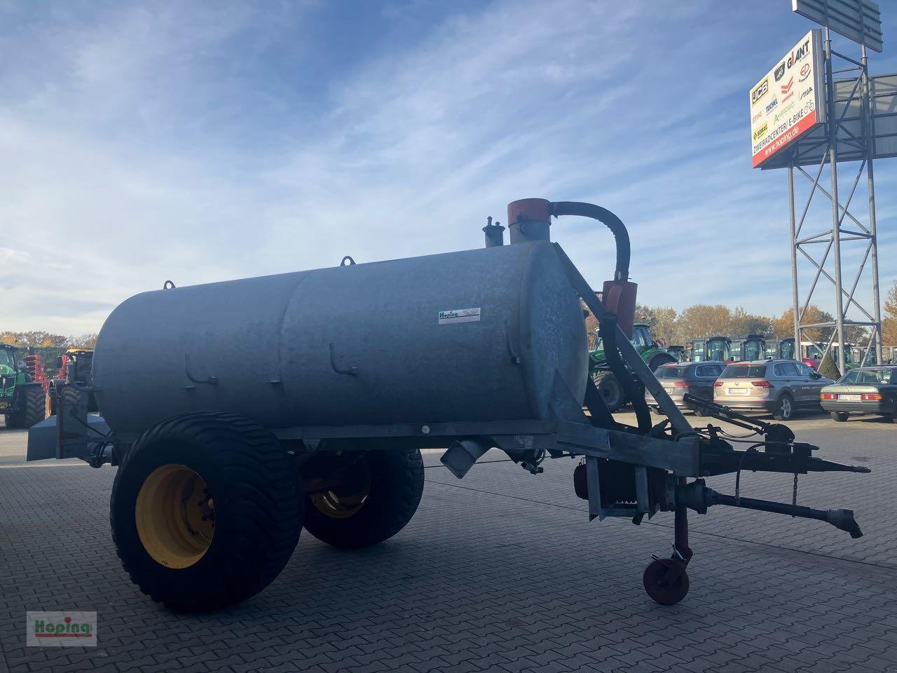 Kotte V 7000/1 - Tartályos pótkocsi: 4 kép. Kotte V 7000/1 - Tartályos pótkocsi: 4 kép.