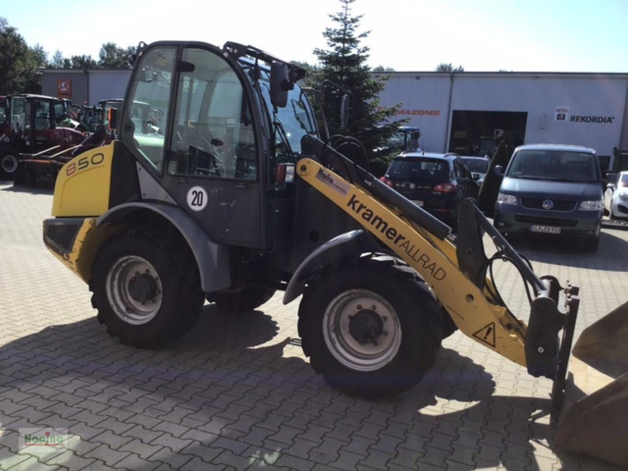 Kramer 850 - Gumikerekes homlokrakodó: 4 kép. Kramer 850 - Gumikerekes homlokrakodó: 4 kép.