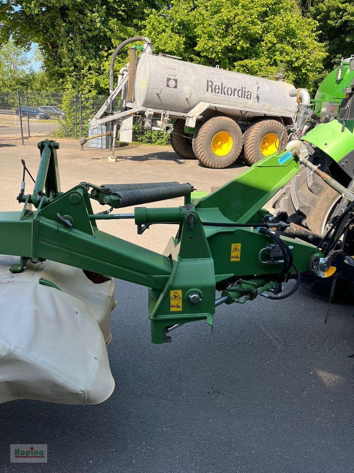Krone EasyCut 360 - Fűkasza: 3 kép. Krone EasyCut 360 - Fűkasza: 3 kép.