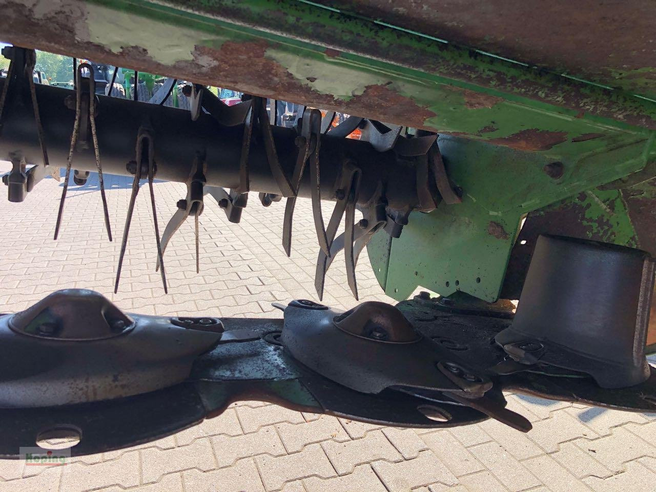 Fűkasza Krone EasyCut B 870 CV: 14 kép. Fűkasza Krone EasyCut B 870 CV: 14 kép.