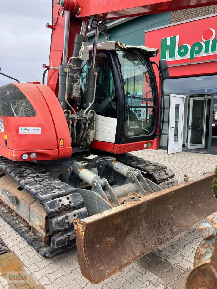 Liebherr R914 Compact - Lánctalpas kotró: 3 kép. Liebherr R914 Compact - Lánctalpas kotró: 3 kép.