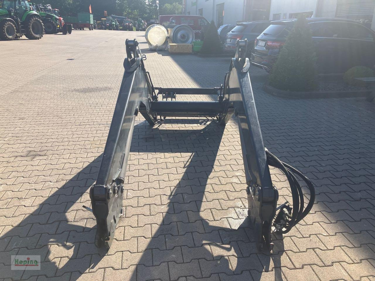 Stoll FZ 60.1 - Homlokrakodó traktorhoz: 2 kép. Stoll FZ 60.1 - Homlokrakodó traktorhoz: 2 kép.