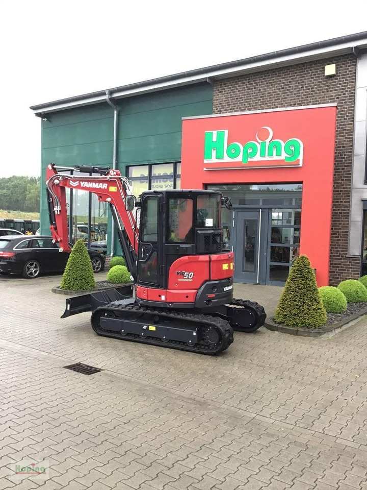 Yanmar ViO50 - Minikotró: 2 kép. Yanmar ViO50 - Minikotró: 2 kép.
