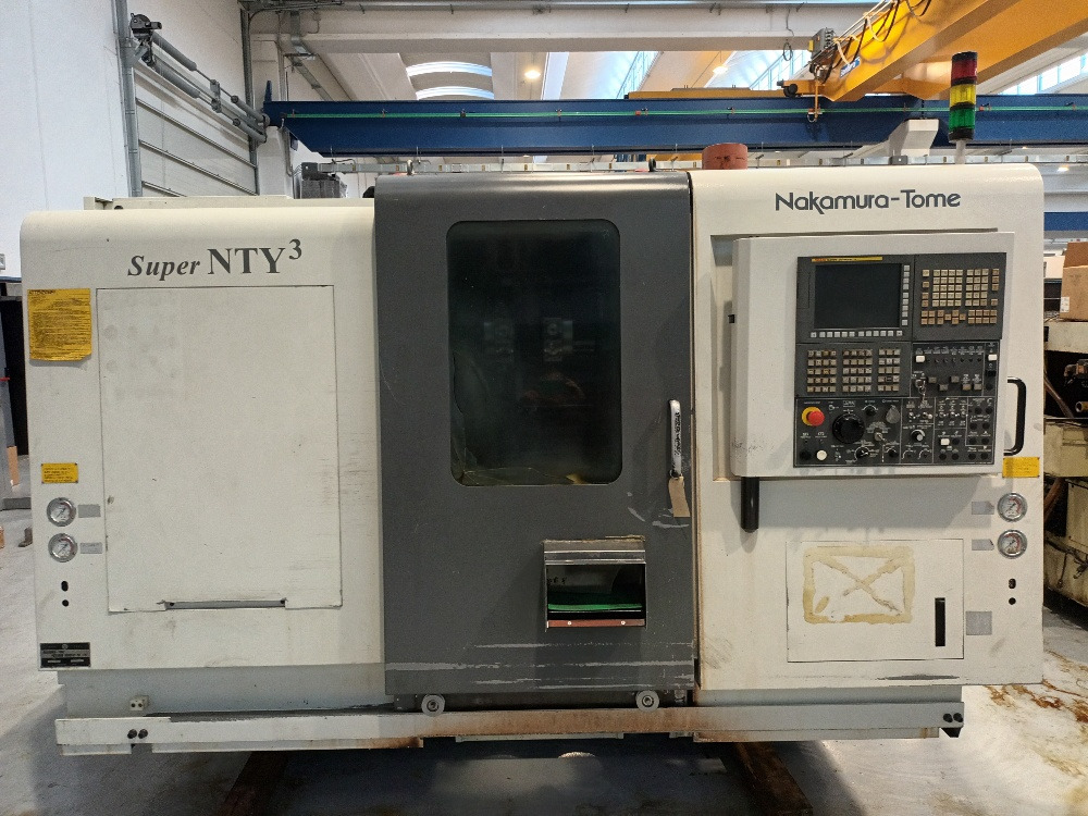 Tornio Cnc a tre torrette Nakamura SUPER NTY3 - Fémeszterga: 1 kép. Tornio Cnc a tre torrette Nakamura SUPER NTY3 - Fémeszterga: 1 kép.