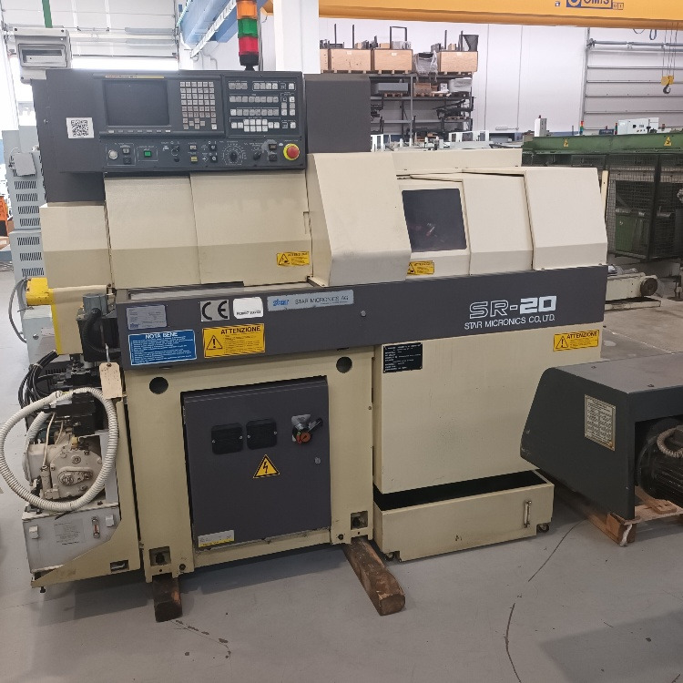 Tornio a fantina mobile a 5 assi Cnc Star SR-20 - Fémeszterga: 1 kép. Tornio a fantina mobile a 5 assi Cnc Star SR-20 - Fémeszterga: 1 kép.