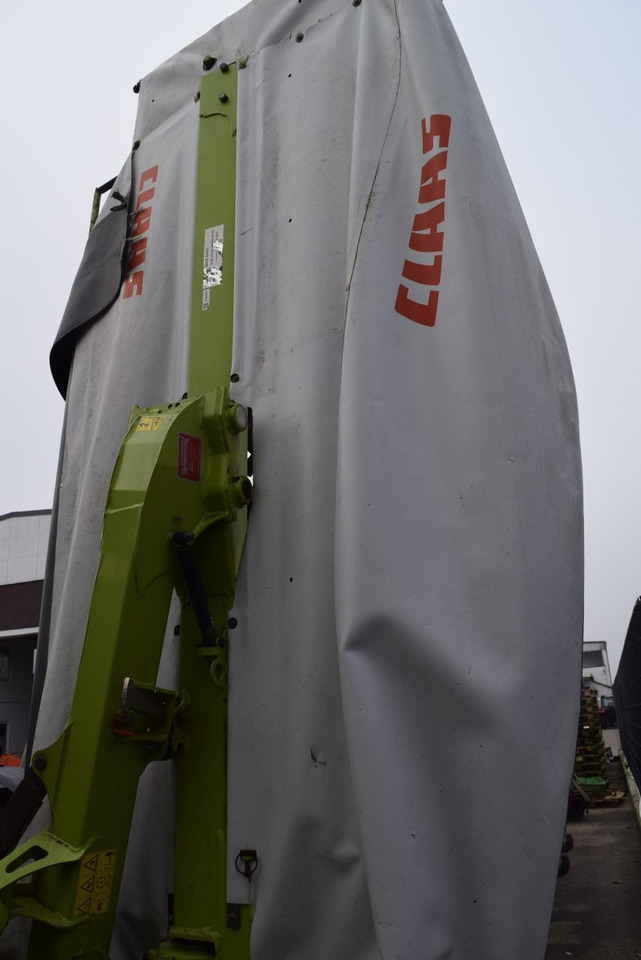 CLAAS Disco 8400 Contour - Fűkasza: 5 kép. CLAAS Disco 8400 Contour - Fűkasza: 5 kép.