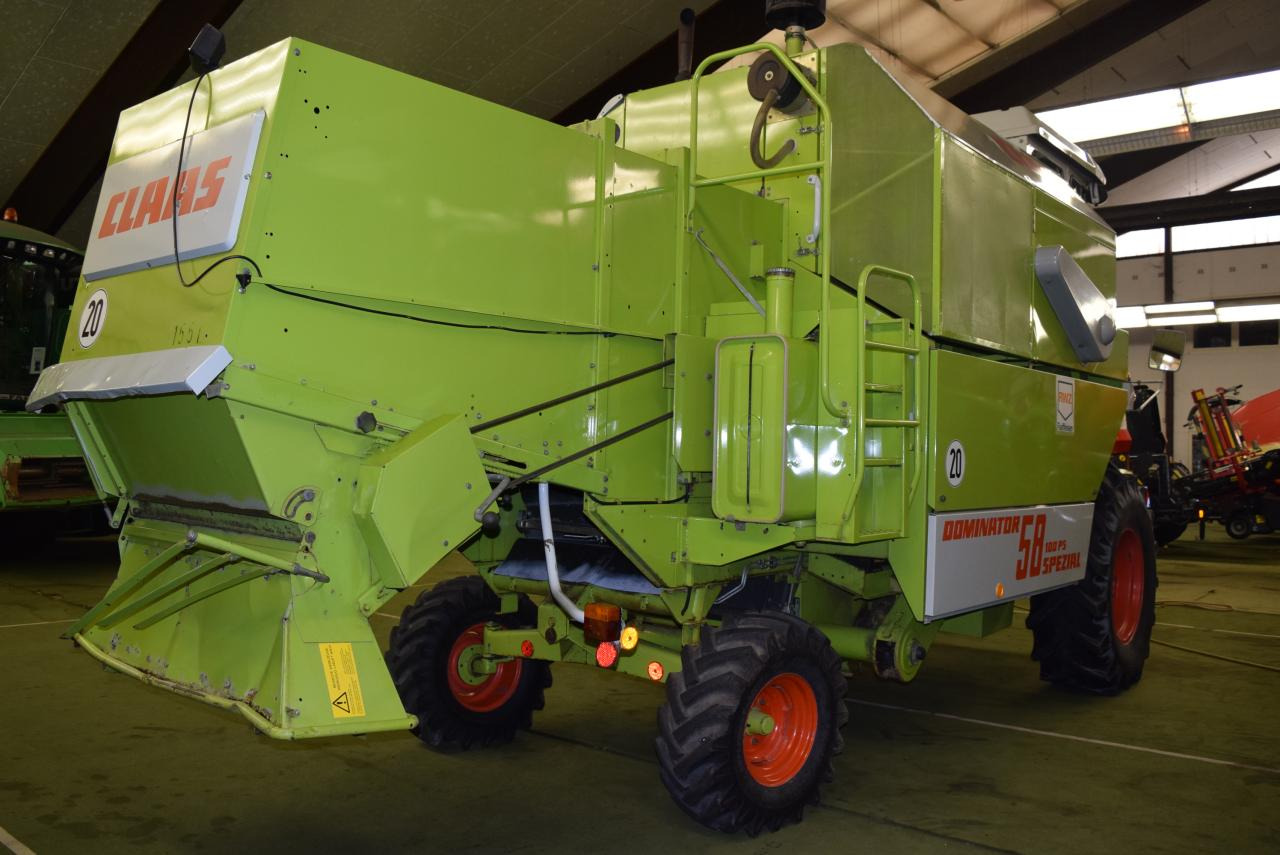 CLAAS Dominator 58 Spezial - Kombájn: 5 kép. CLAAS Dominator 58 Spezial - Kombájn: 5 kép.