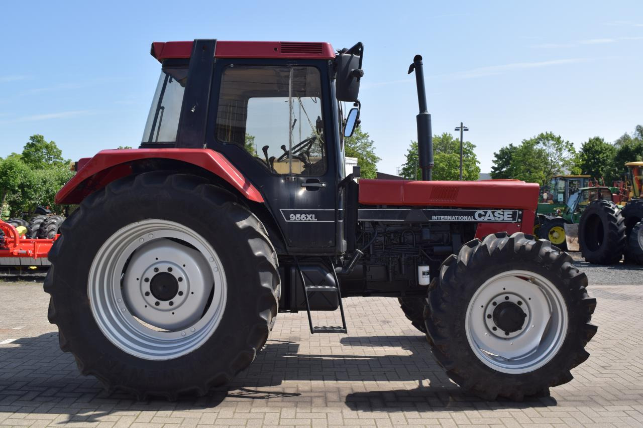 Case-IH 956 XLA - Traktor: 4 kép. Case-IH 956 XLA - Traktor: 4 kép.