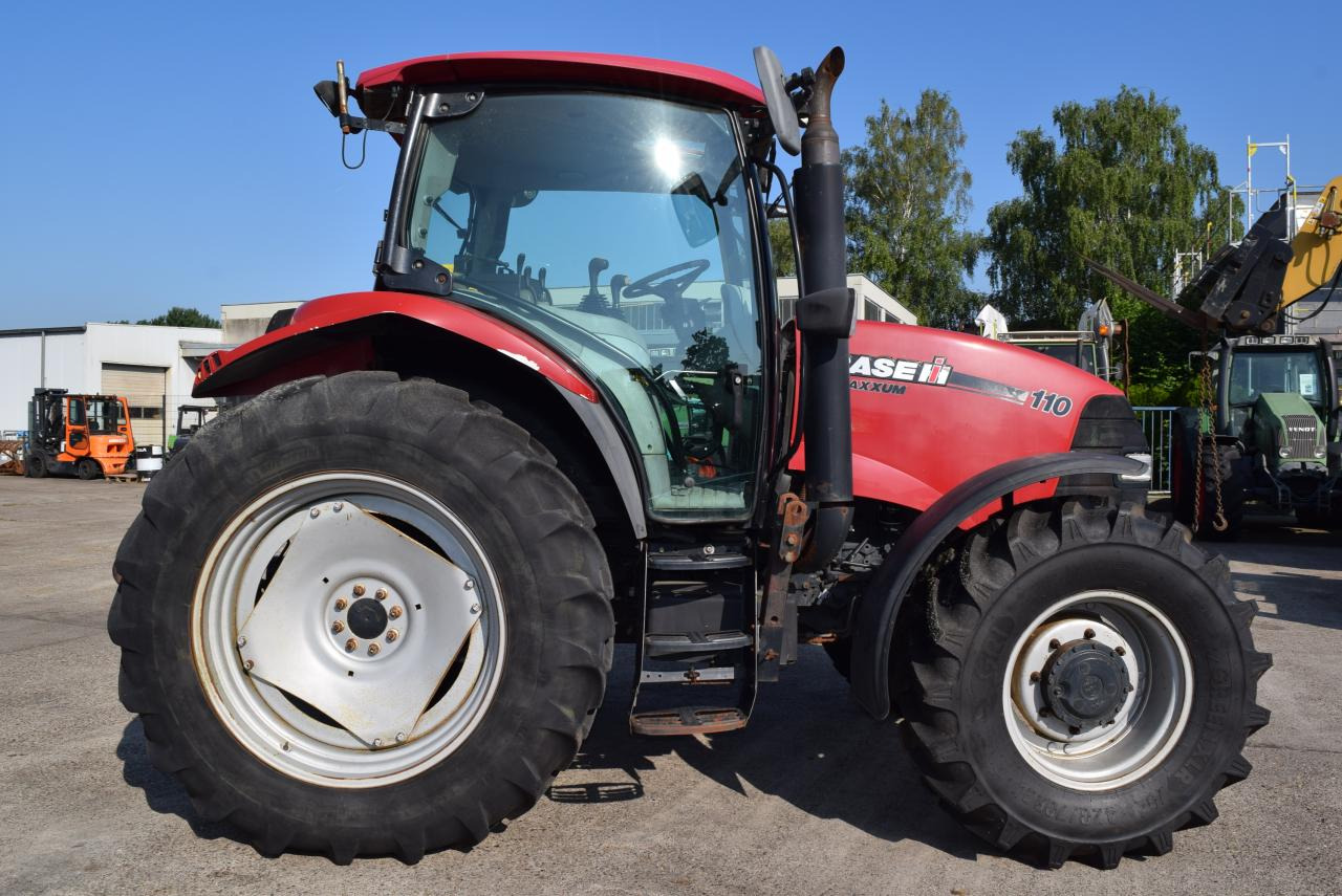 Case-IH Maxxum 110 - Traktor: 4 kép. Case-IH Maxxum 110 - Traktor: 4 kép.