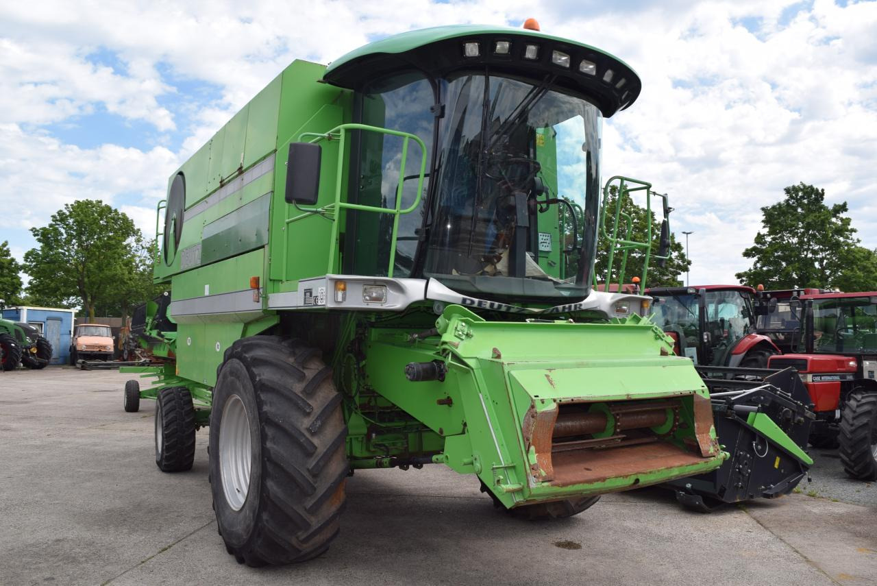 Deutz-Fahr 5660 HTS - Kombájn: 1 kép. Deutz-Fahr 5660 HTS - Kombájn: 1 kép.