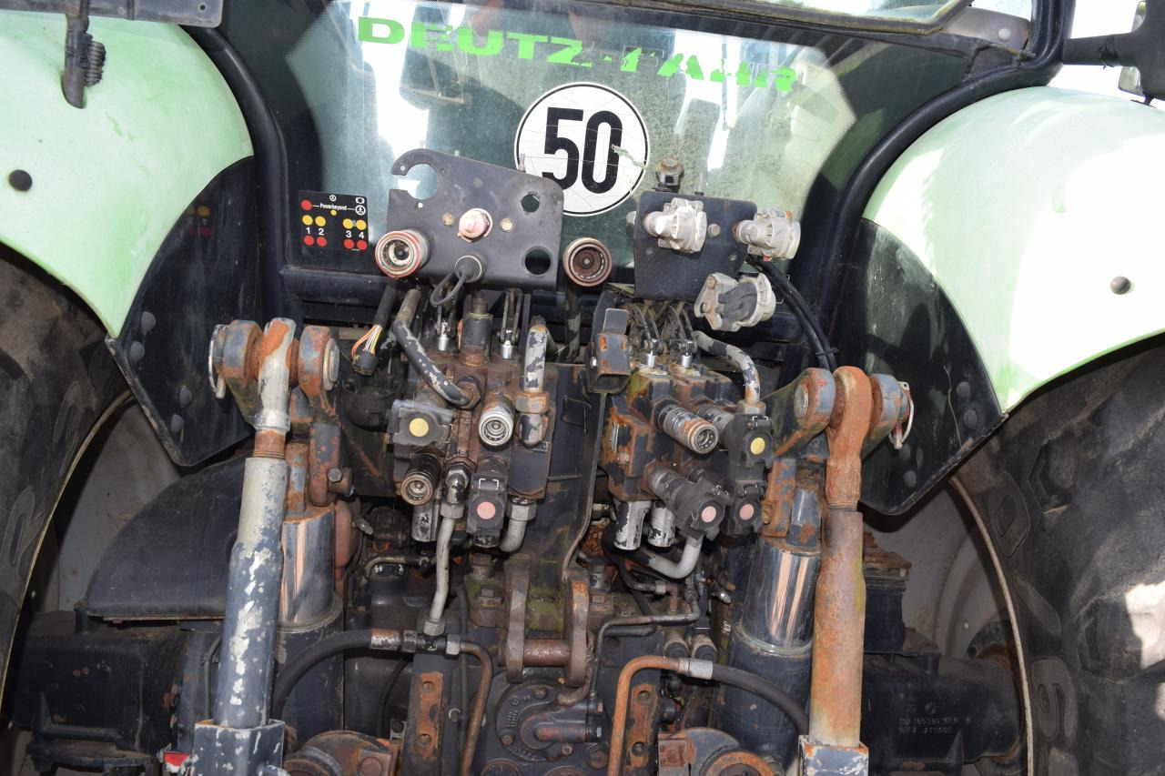 Deutz-Fahr Agrotron 165.7 - Traktor: 5 kép. Deutz-Fahr Agrotron 165.7 - Traktor: 5 kép.