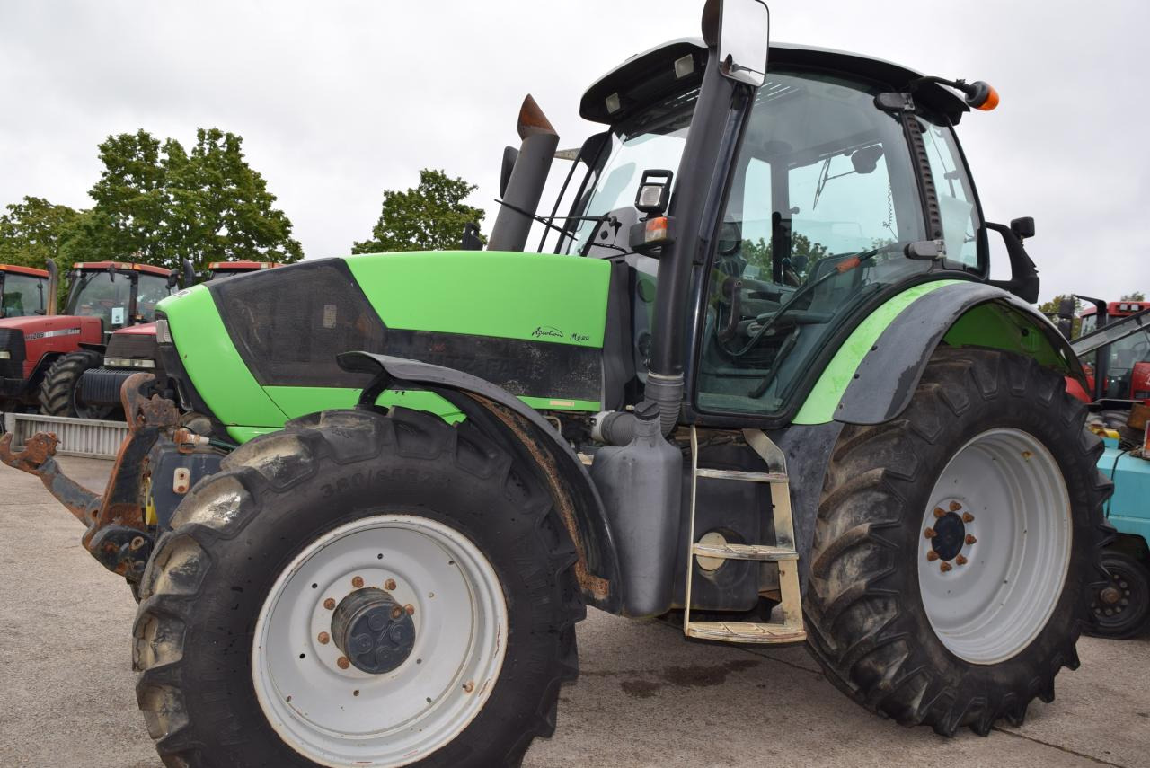 Deutz-Fahr Agrotron M 620 - Traktor: 1 kép. Deutz-Fahr Agrotron M 620 - Traktor: 1 kép.