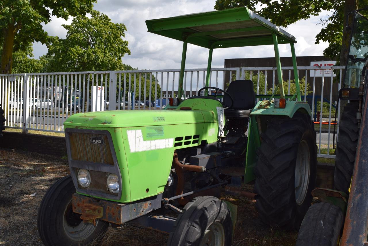 Deutz-Fahr D4507 - Traktor: 2 kép. Deutz-Fahr D4507 - Traktor: 2 kép.