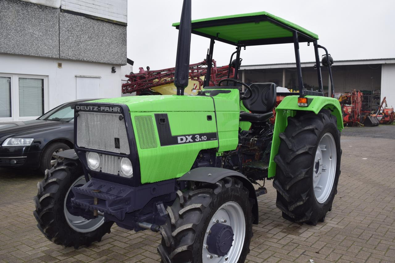 Deutz-Fahr DX 3.10 - Traktor: 2 kép. Deutz-Fahr DX 3.10 - Traktor: 2 kép.