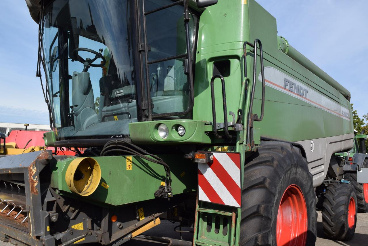 Fendt 6300 C AL - Kombájn: 3 kép. Fendt 6300 C AL - Kombájn: 3 kép.