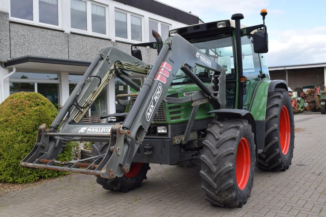 Fendt Farmer 309 C - Traktor: 3 kép. Fendt Farmer 309 C - Traktor: 3 kép.