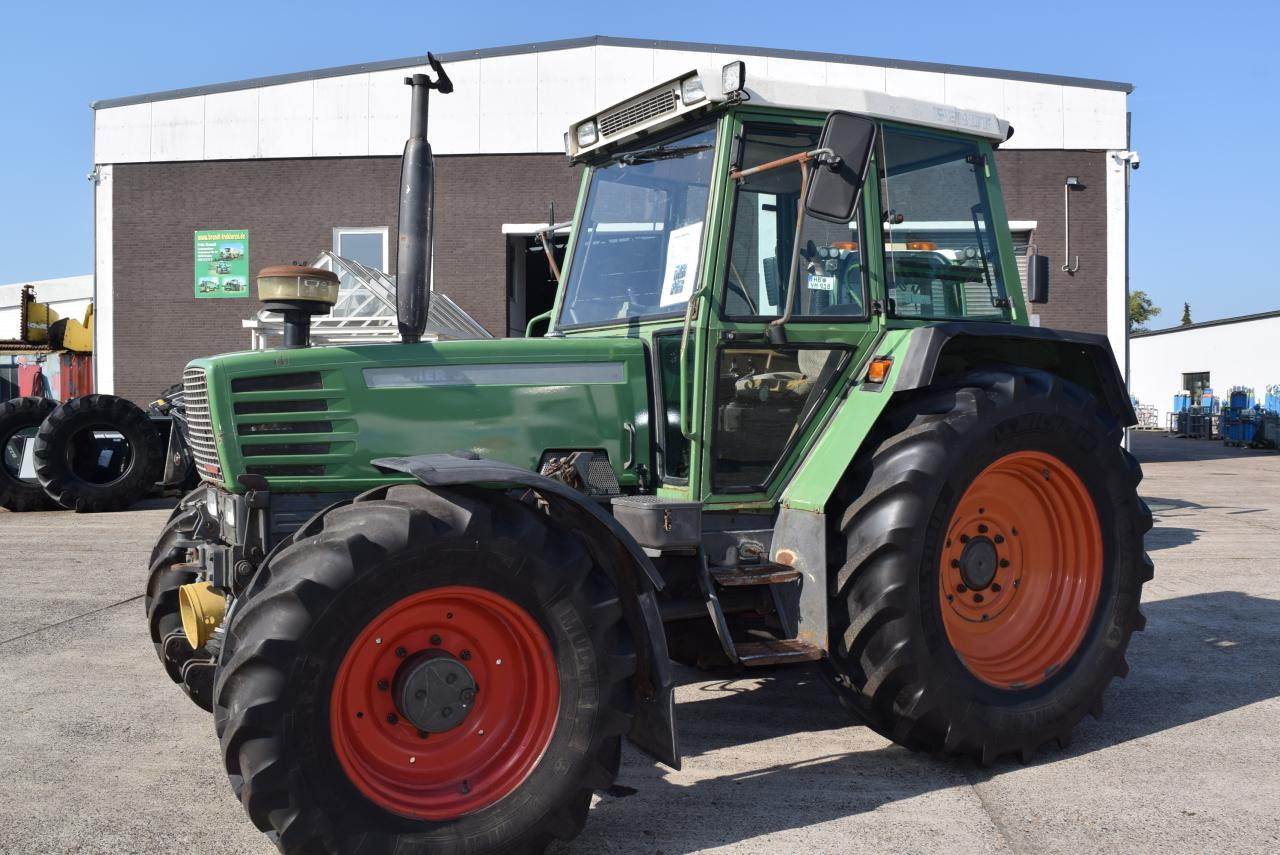 Fendt Farmer 309 LSA - Traktor: 2 kép. Fendt Farmer 309 LSA - Traktor: 2 kép.