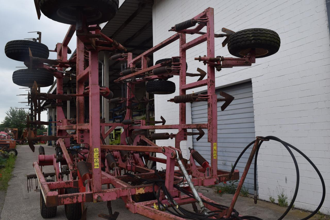 Horsch FG 7.5 - Kultivátor: 4 kép. Horsch FG 7.5 - Kultivátor: 4 kép.