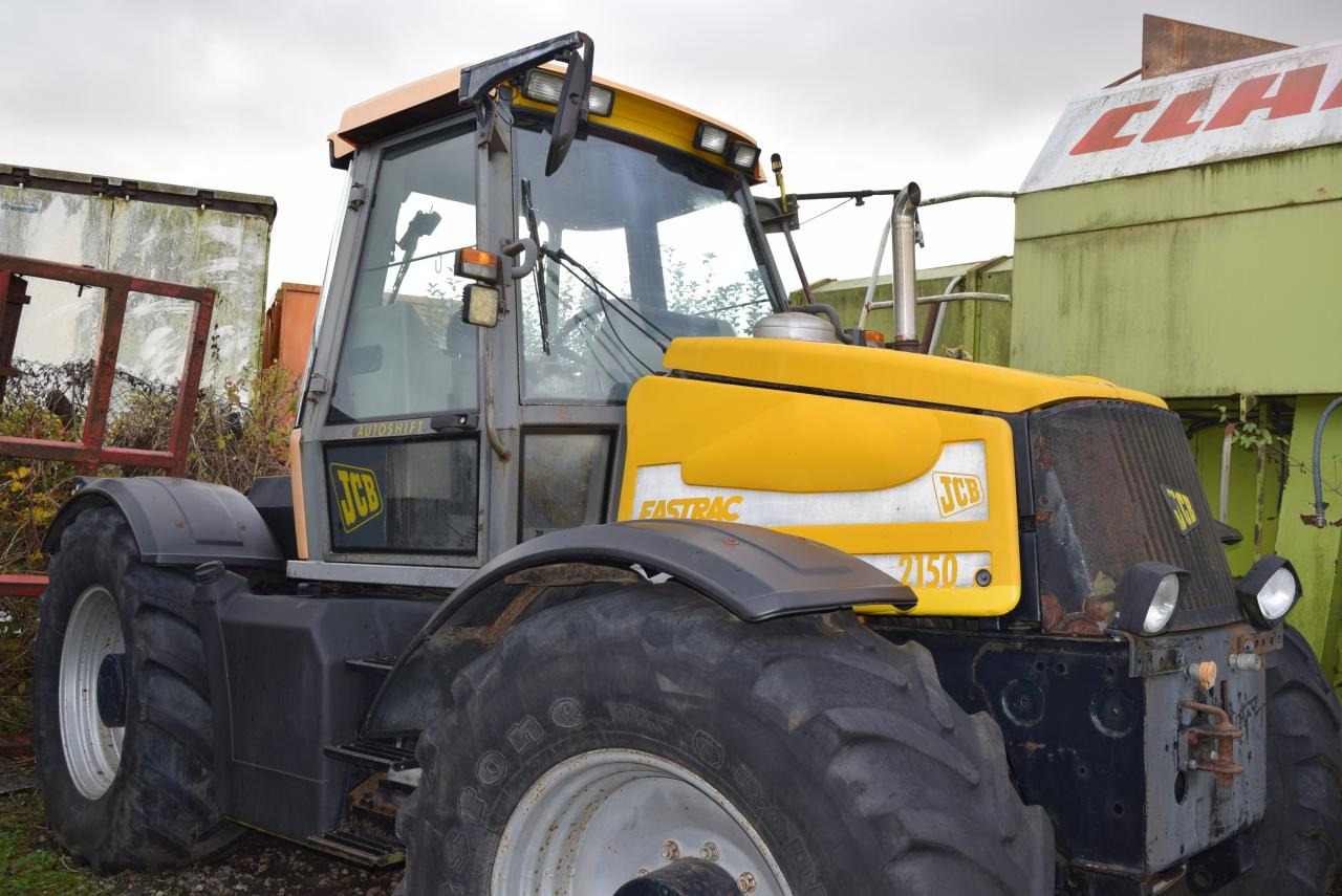 JCB Fastrac 2150 - Traktor: 1 kép. JCB Fastrac 2150 - Traktor: 1 kép.