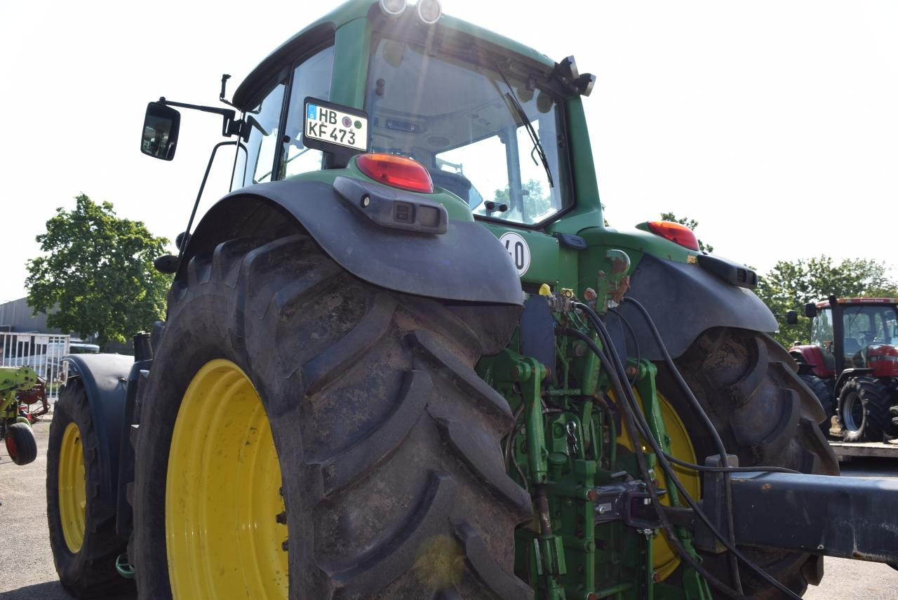 John Deere 7530 Premium - Traktor: 4 kép. John Deere 7530 Premium - Traktor: 4 kép.