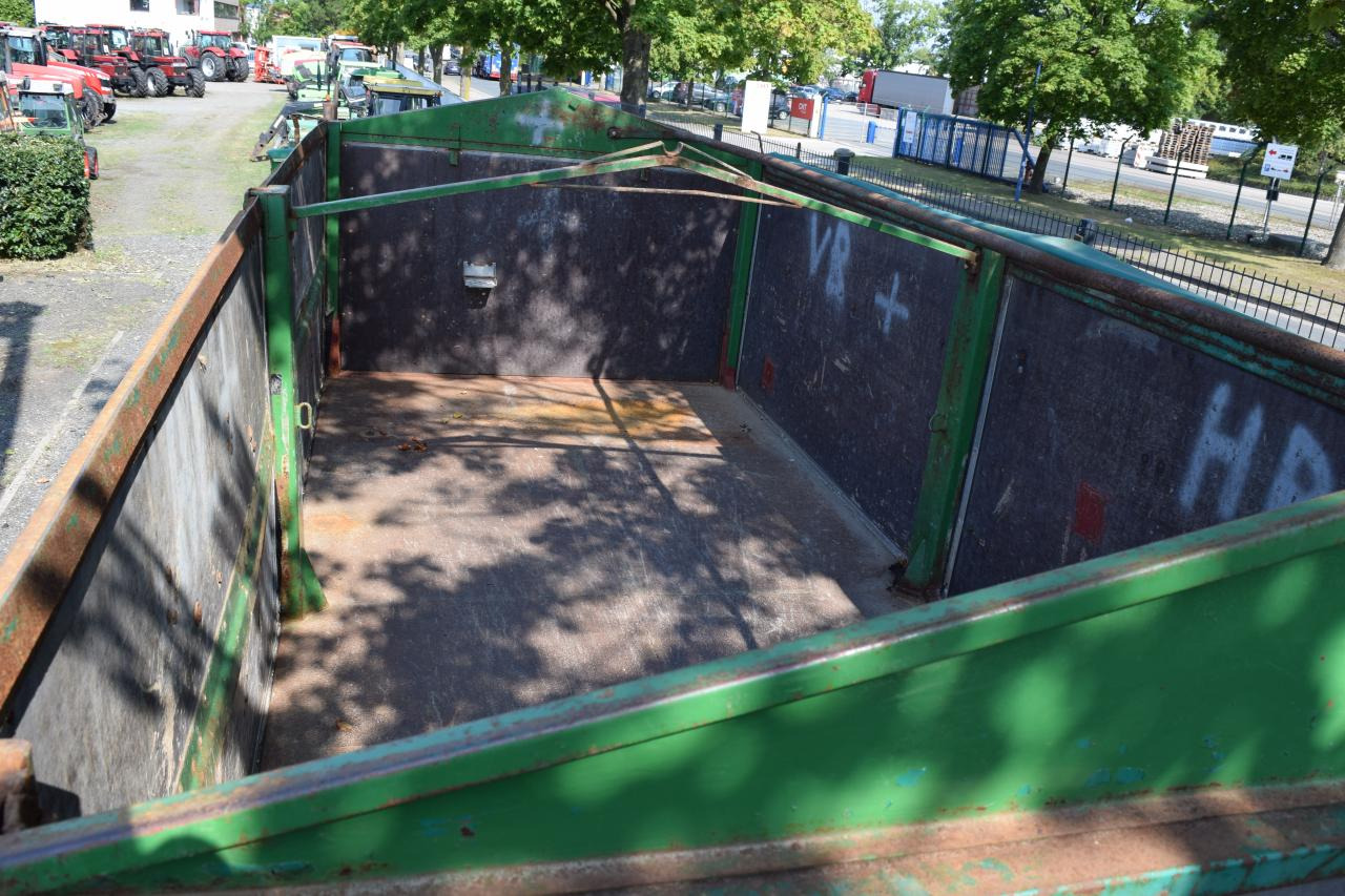 Kröger HKD 300 P - Pótkocsi billenőplatós: 5 kép. Kröger HKD 300 P - Pótkocsi billenőplatós: 5 kép.