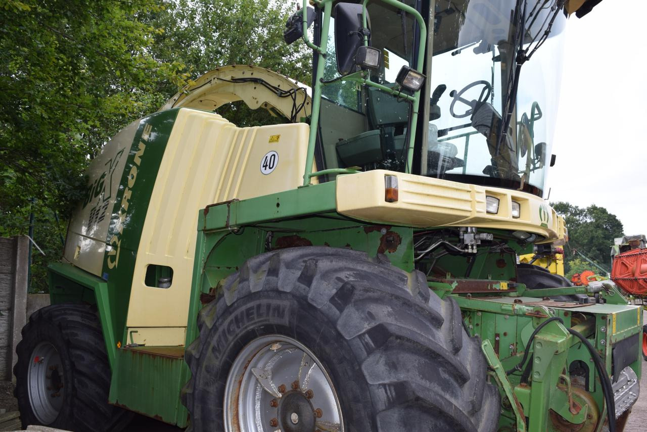 Krone BIG X V12 - Önjáró szecskázógép: 1 kép. Krone BIG X V12 - Önjáró szecskázógép: 1 kép.