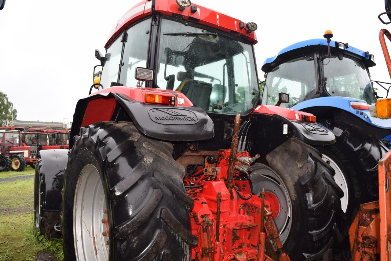 McCormick MTX 120 - Traktor: 3 kép. McCormick MTX 120 - Traktor: 3 kép.