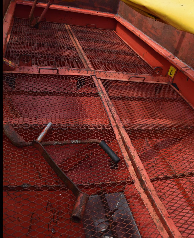 Rauch BETA 1100 - Műtrágyaszóró: 4 kép. Rauch BETA 1100 - Műtrágyaszóró: 4 kép.