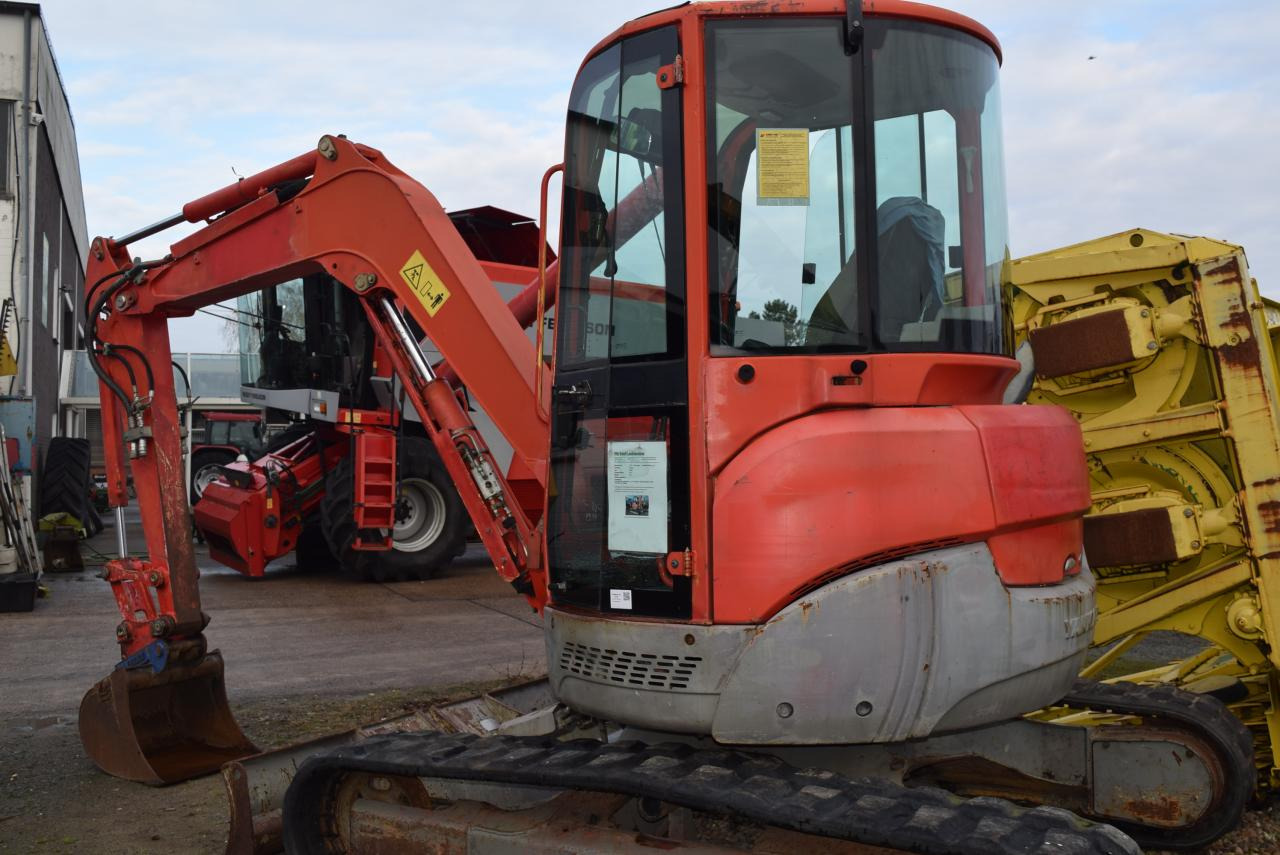Yanmar VIO 45 *Kettenbagger* - Minikotró: 4 kép. Yanmar VIO 45 *Kettenbagger* - Minikotró: 4 kép.