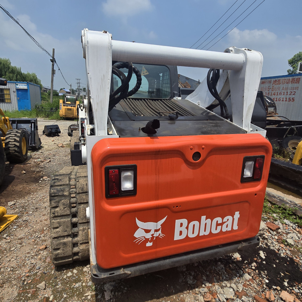 Mini homlokrakodó BOBCAT T770: 7 kép.