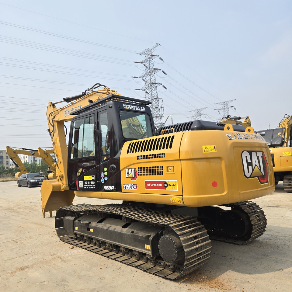 CATERPILLAR 315D2GC - Lánctalpas kotró: 3 kép. CATERPILLAR 315D2GC - Lánctalpas kotró: 3 kép.