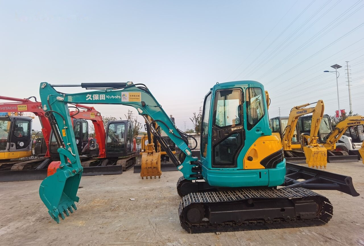 Kubota KX155 - Minikotró: 5 kép. Kubota KX155 - Minikotró: 5 kép.