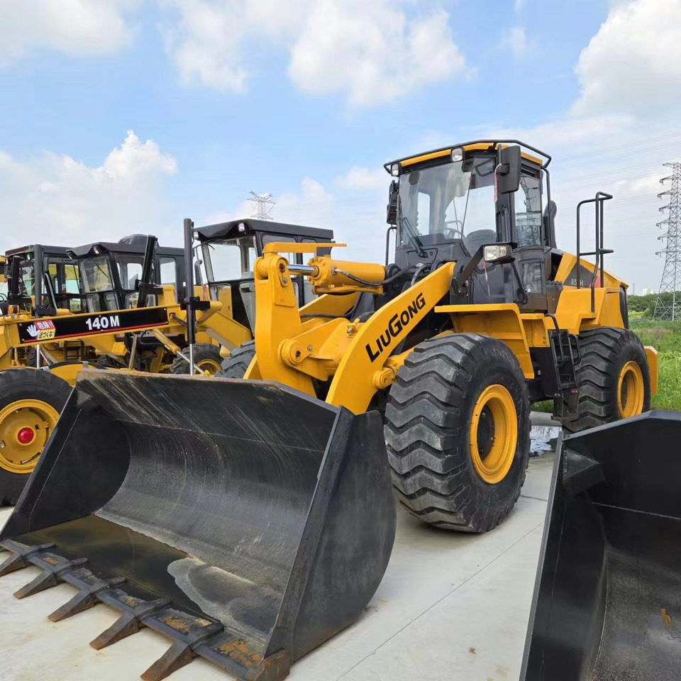 LIUGONG 856H - Gumikerekes homlokrakodó: 1 kép. LIUGONG 856H - Gumikerekes homlokrakodó: 1 kép.