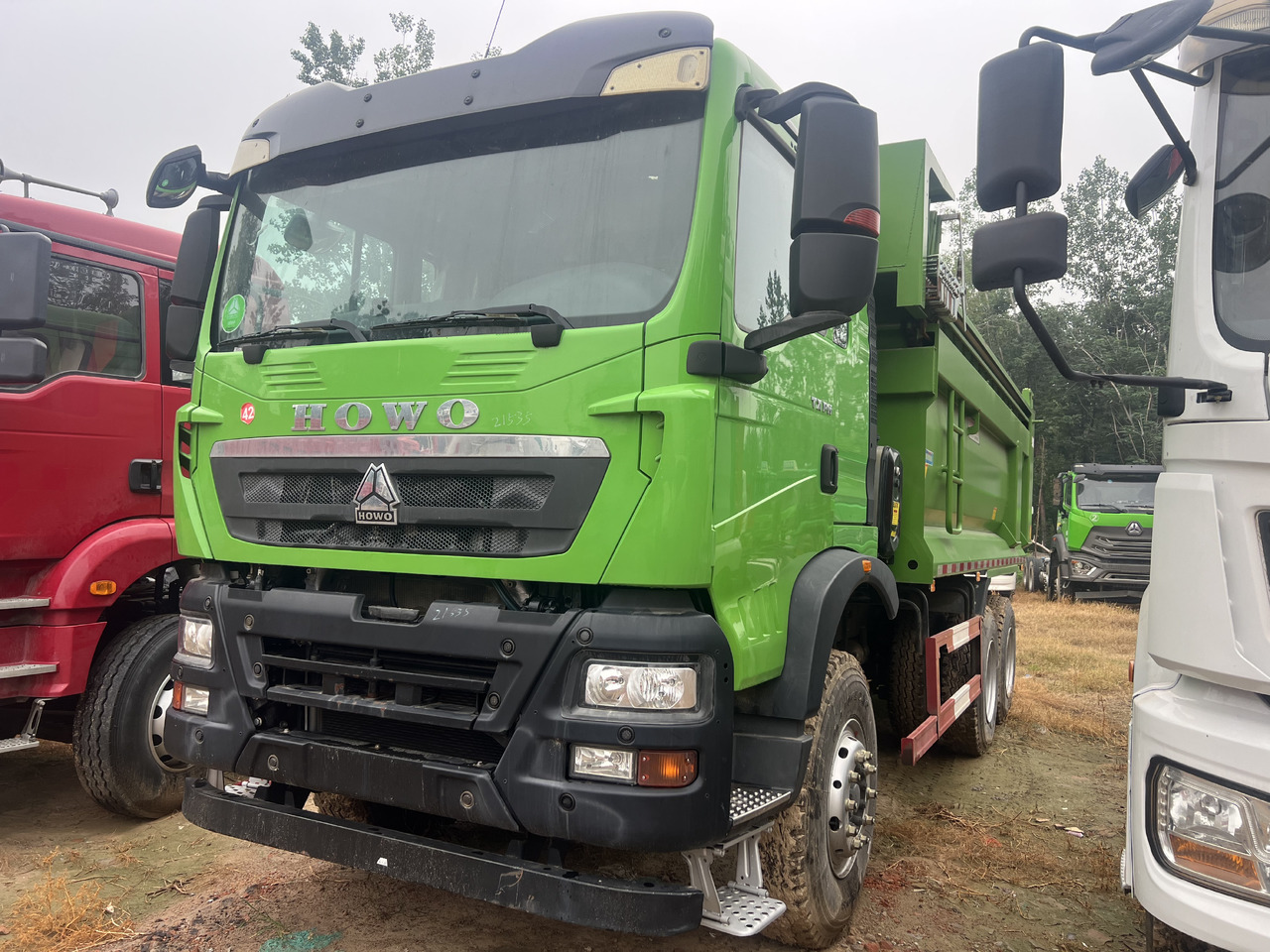 Howo - Nyergesvontató: 2 kép. Howo - Nyergesvontató: 2 kép.