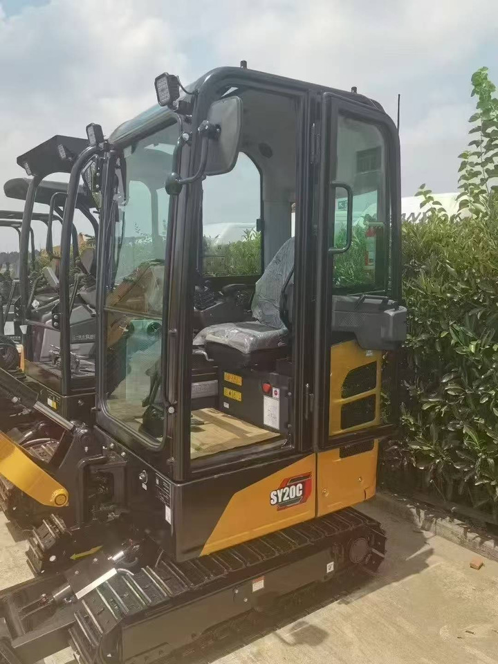 SANY SY60C - Minikotró: 1 kép. SANY SY60C - Minikotró: 1 kép.