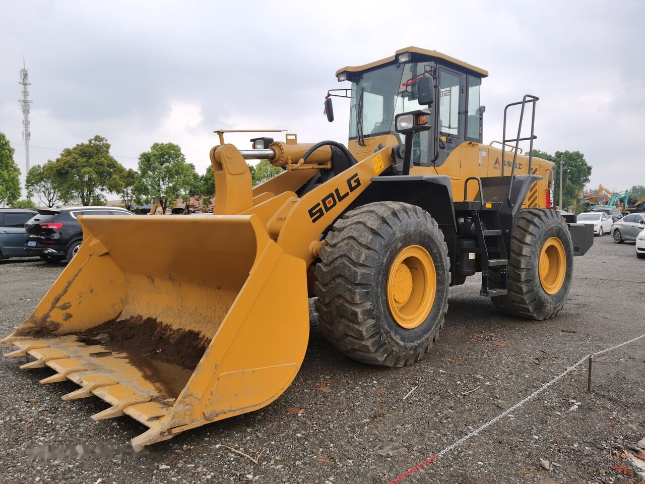 SDLG LG956L lízing SDLG LG956L: 9 kép. SDLG LG956L lízing SDLG LG956L: 9 kép.